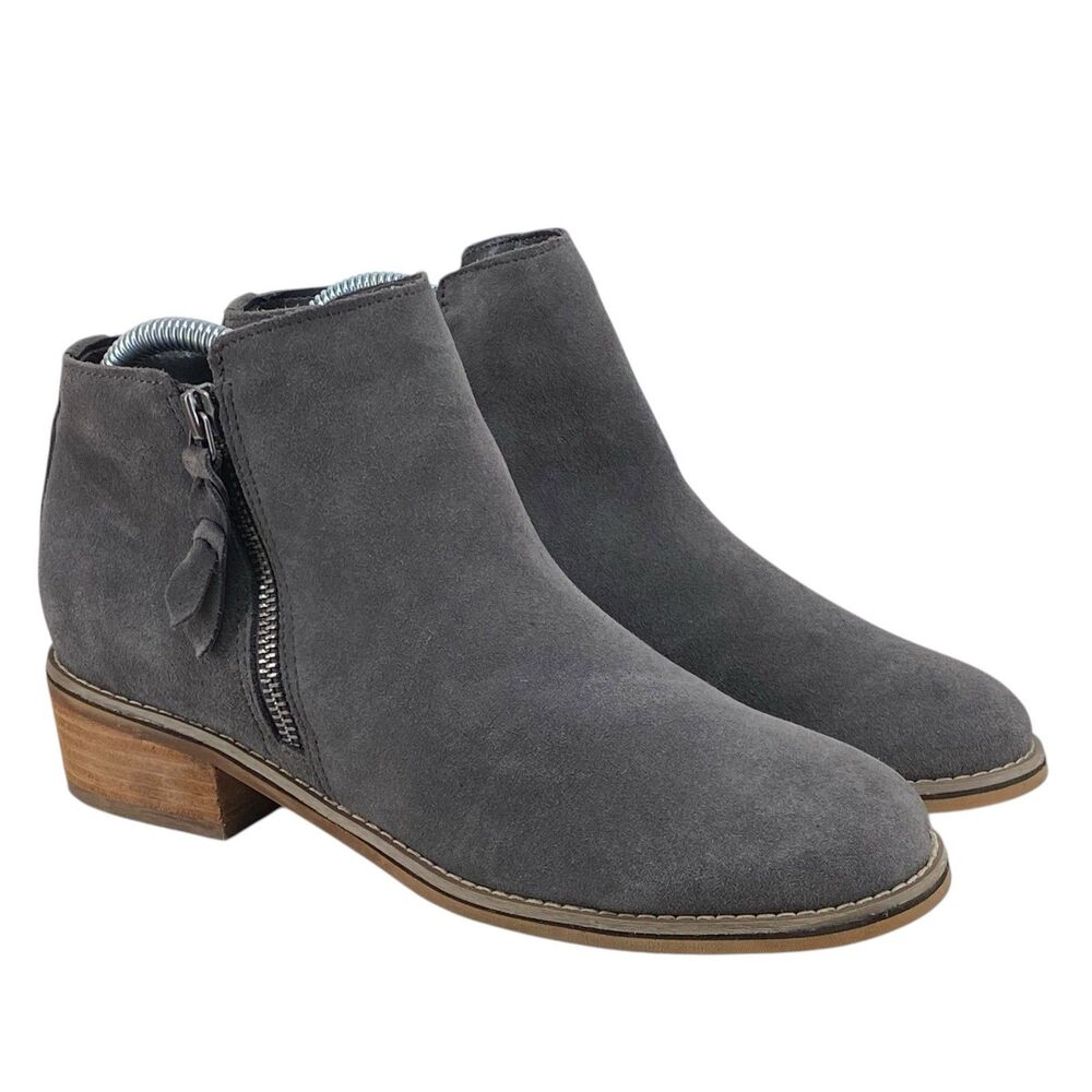 Blondo LIAM Booties Gray Suede Women's Size 8M Rounded Toe Waterproof